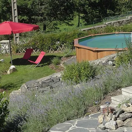 Maison Au Meygal Apartament Queyrieres